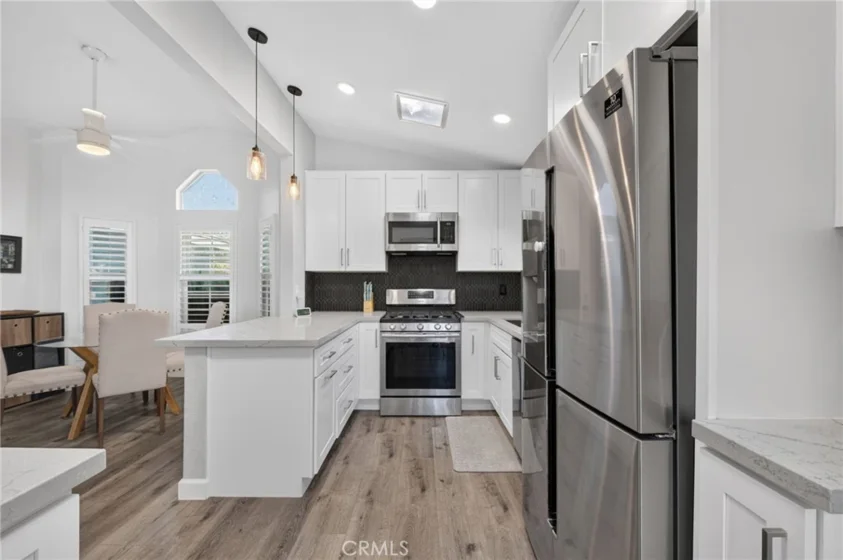 25998 Summer Dawn Court photo 12