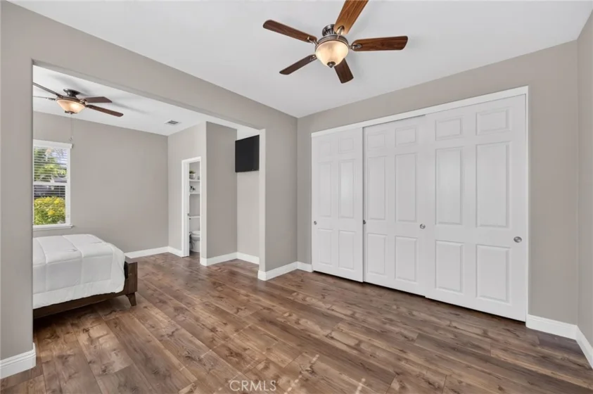 42111 Majestic Court photo 32