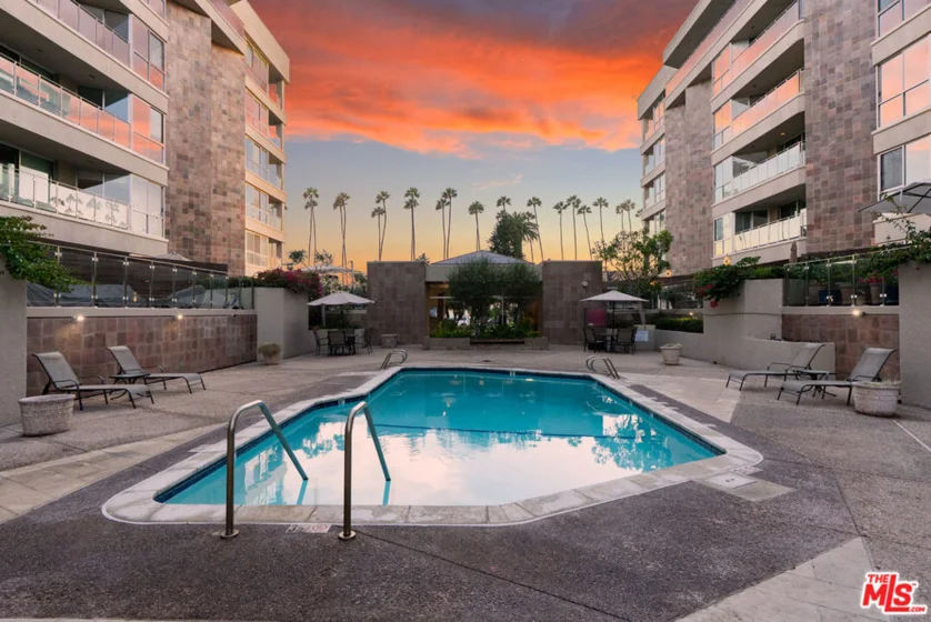515 Ocean Avenue #701S photo 32