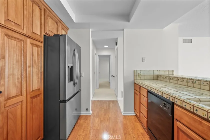 981 Bayside Cove #405 photo 24