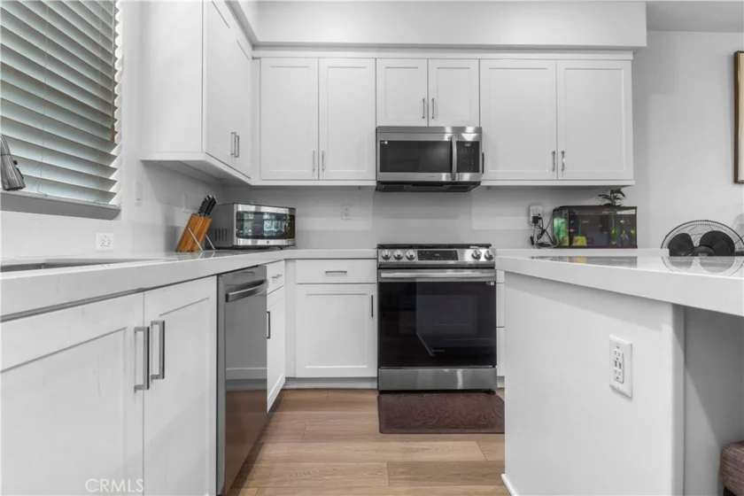 1028 N Anaheim Boulevard #4 photo 23
