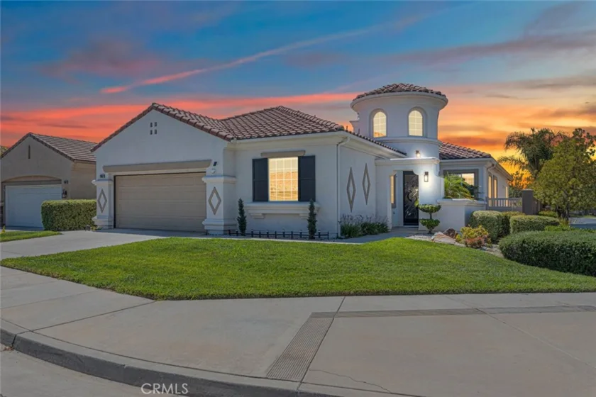 28657 Peach Springs photo 1