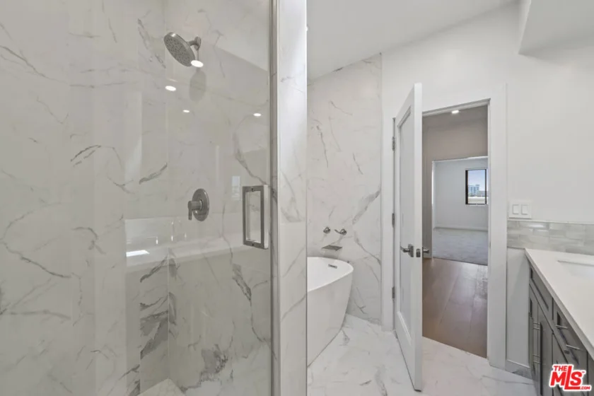 8568 Burton Way #301 photo 14