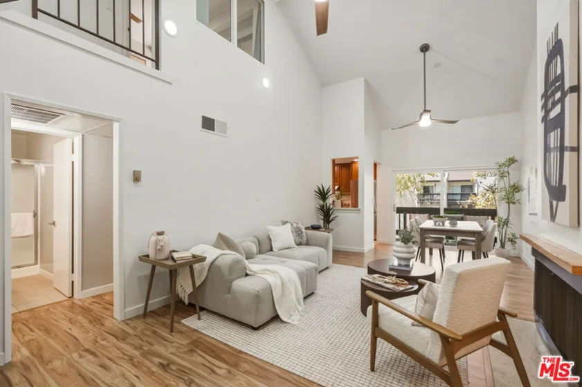 7306 Summertime Lane photo 3