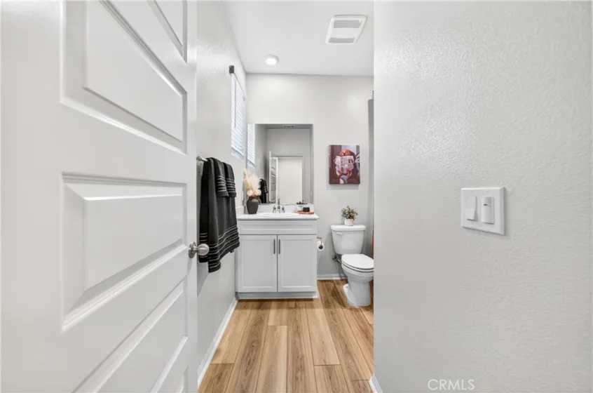 40500 Birchfield Drive photo 33