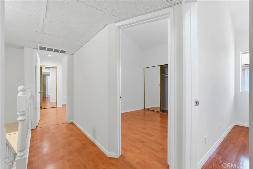 7651 Reseda photo 20
