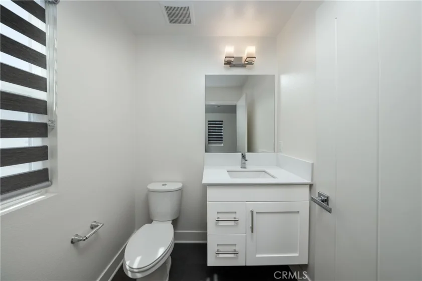 1675 Grand View photo 15