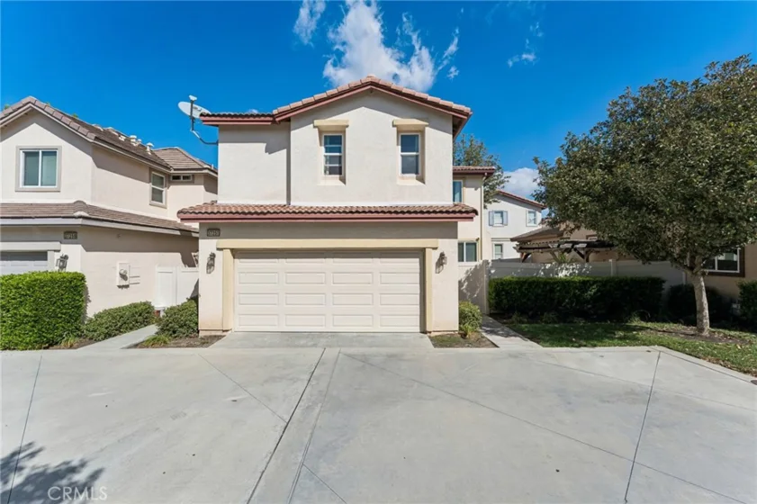 37250 Tucana photo 23