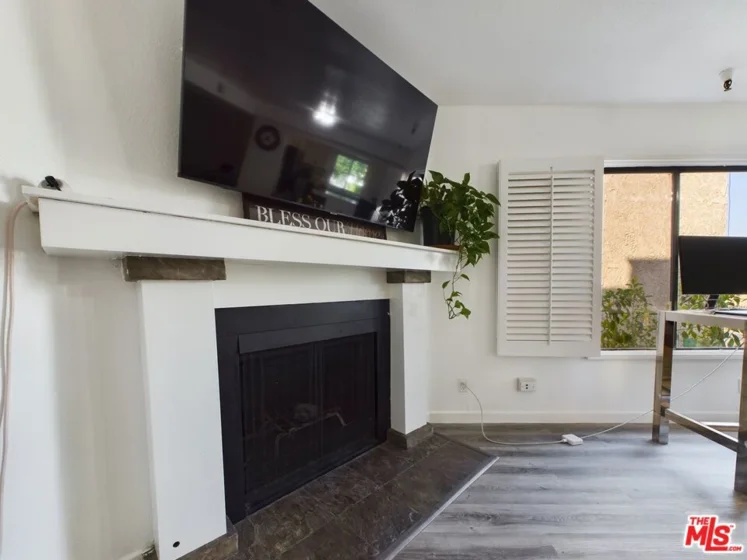 4551 Kester Avenue #1 photo 10