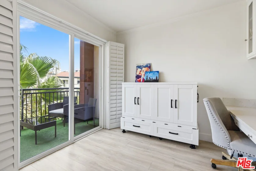 6020 Seabluff Drive #411 photo 10