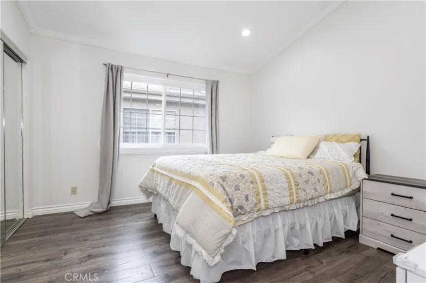 18347 Saticoy Street #35 photo 9