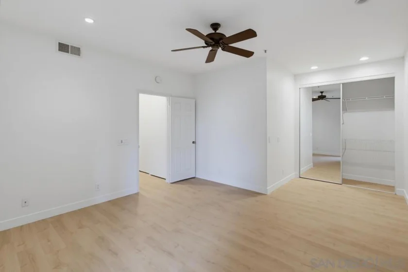5865 Friars Road #3104 photo 9