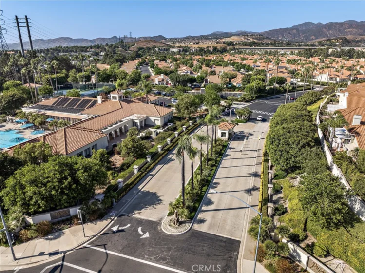 21734 San Leandro photo 36