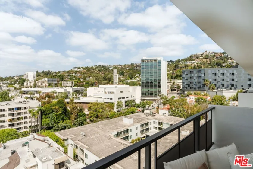 1155 N La Cienega #1205 photo 13