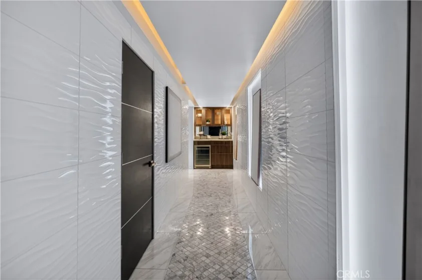 2601 E Ocean #807 photo 19