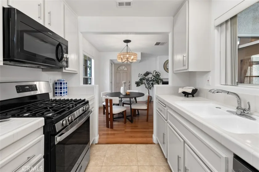 10710 Aderman Avenue #47 photo 8