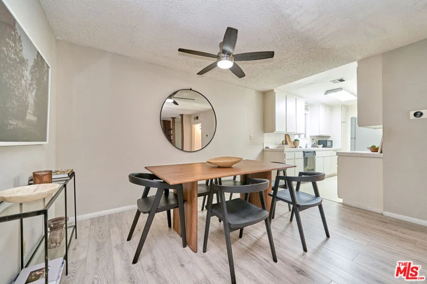 5437 Corteen Place #212 photo 35