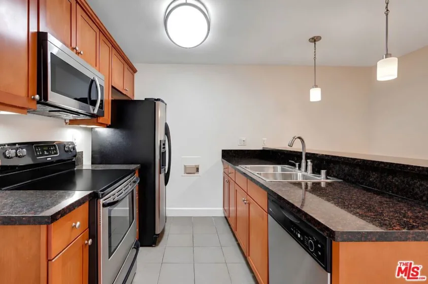 10982 Roebling Avenue #441 photo 3