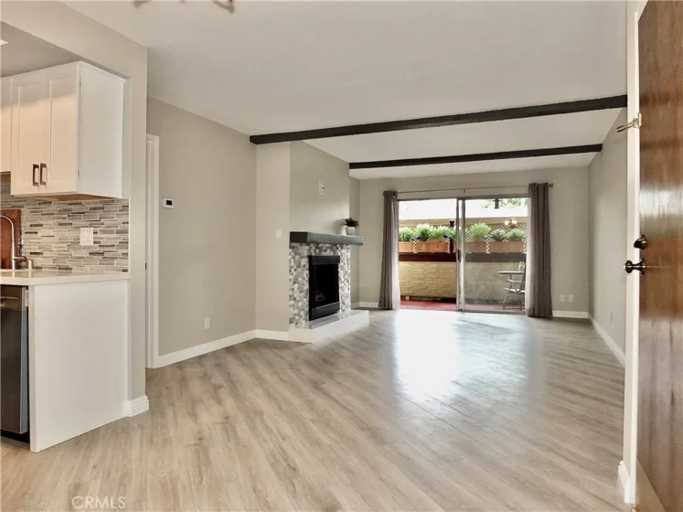 2805 E East 3rd Street #6 photo 11
