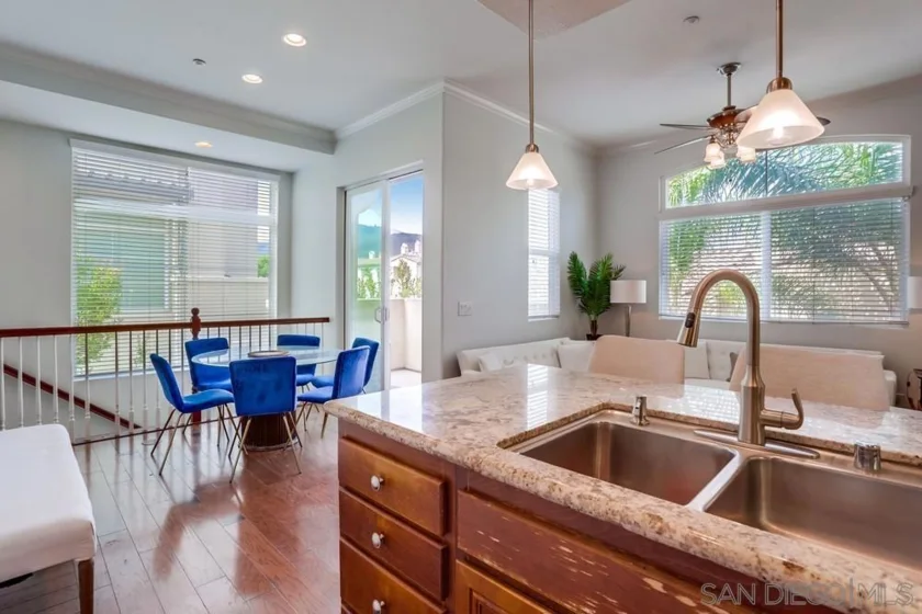 455 Almond Road photo 6