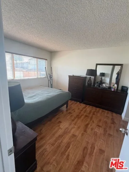 6342 Morse Avenue #205 photo 3