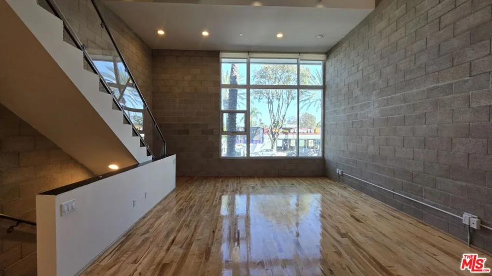 717 N Highland Avenue #9 photo 8