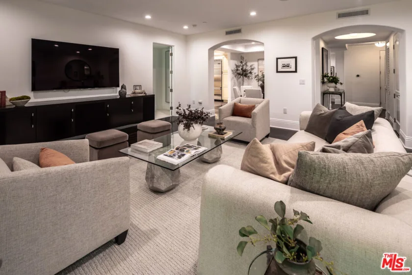 11715 Chenault Street #204 photo 9