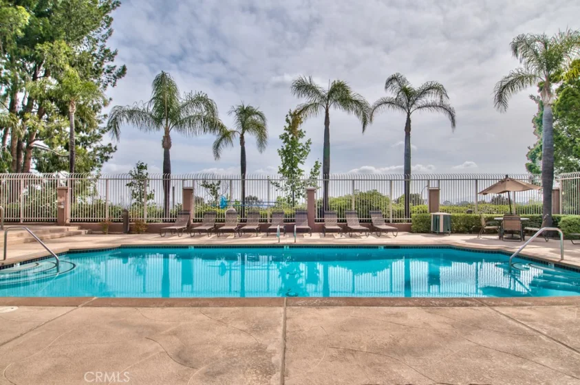 2425 Del Mar photo 20