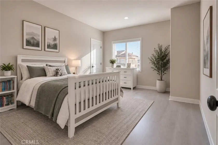 1136 N Euclid #14 photo 6