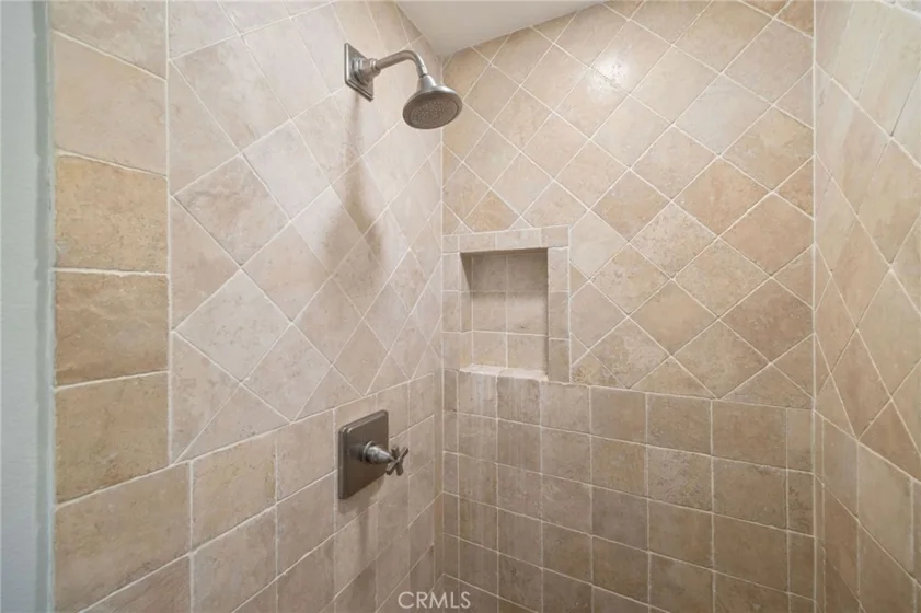 645 Chestnut #305 photo 9