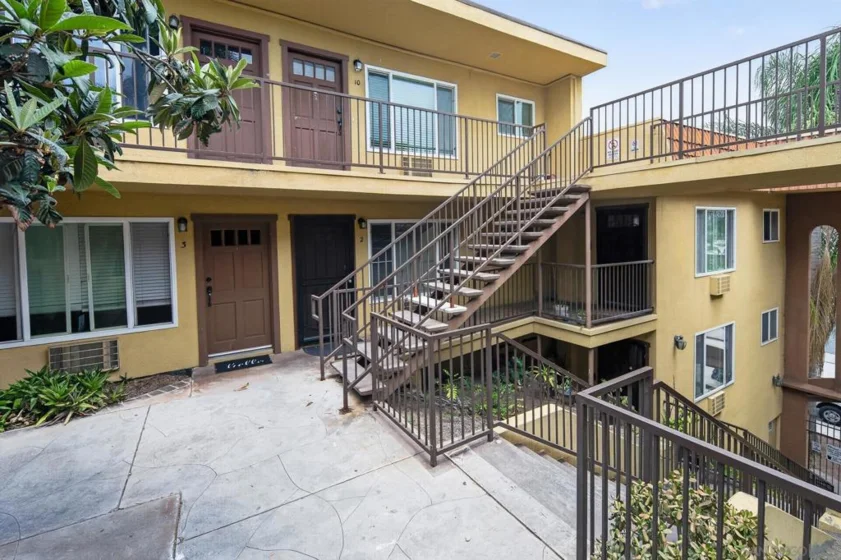 4346 52nd Street #10 photo 20