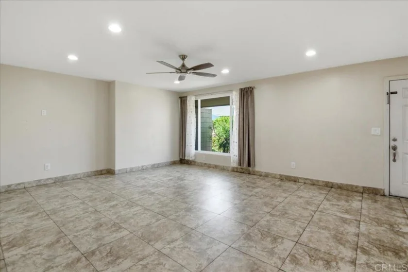 559 Oakdale Lane #C photo 11