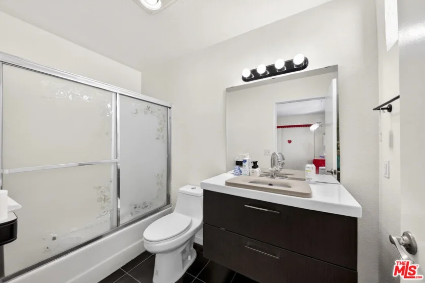 9034 Willis Avenue #14 photo 6