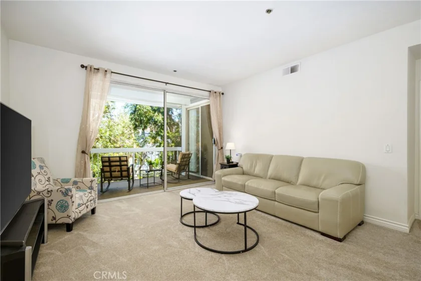 20301 Bluffside Circle #211 photo 7