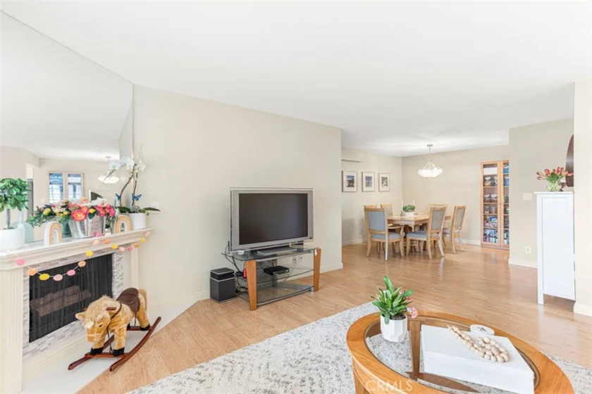 345 W Alameda Avenue #102 photo 1