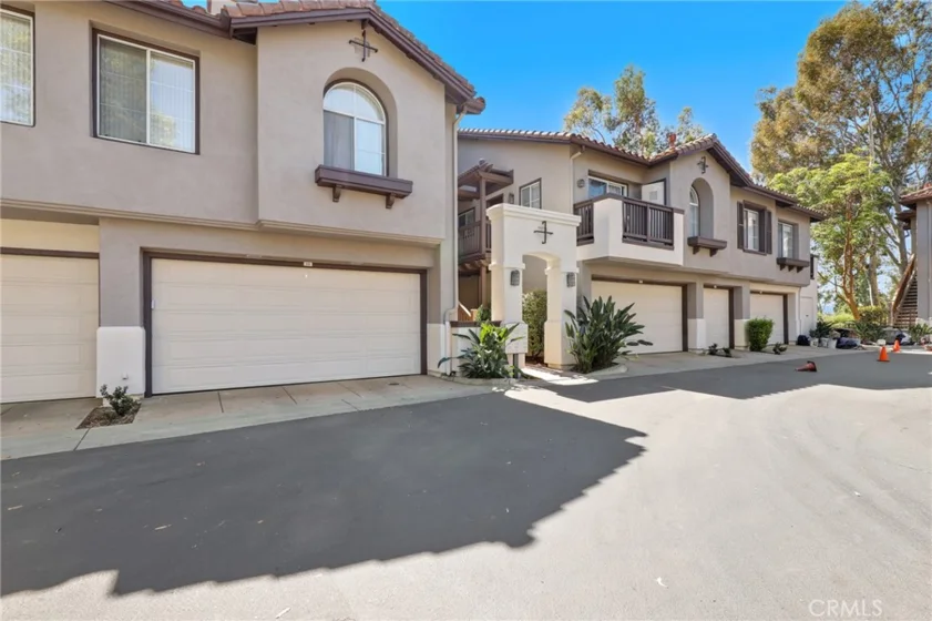 2960 Champion Way #1208 photo 1