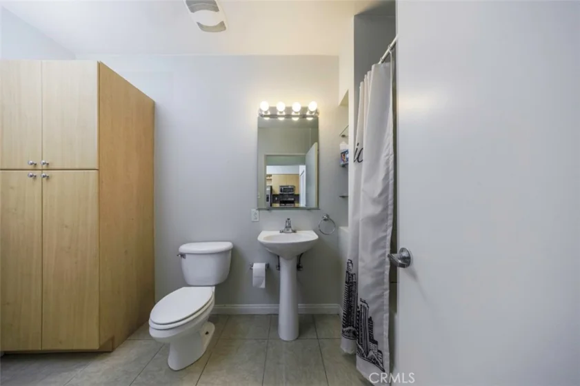 388 E Ocean Boulevard #1415 photo 13