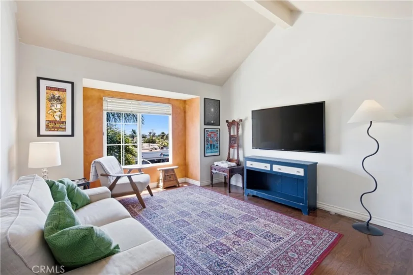 384 Redondo #401 photo 14