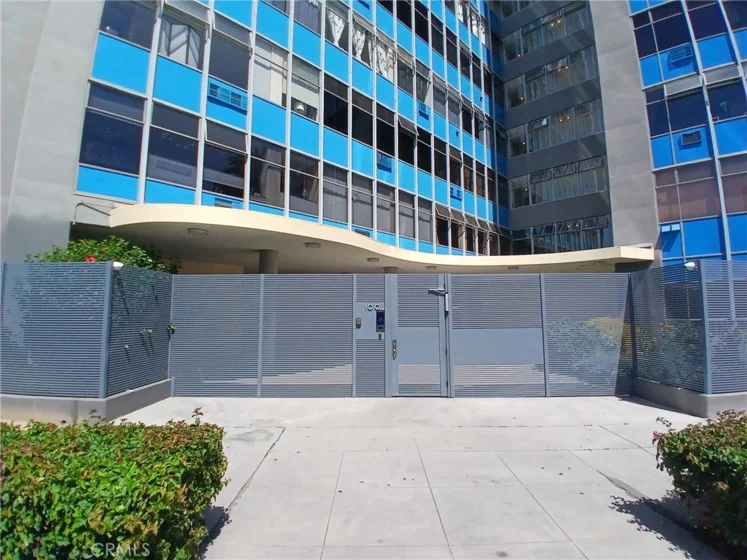 100 Atlantic #1103 photo 22