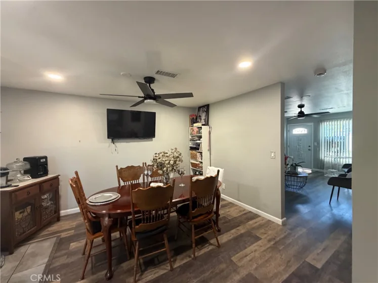 1602 N King A4 photo 12