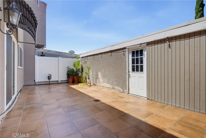 18134 Killion Street #4 photo 34