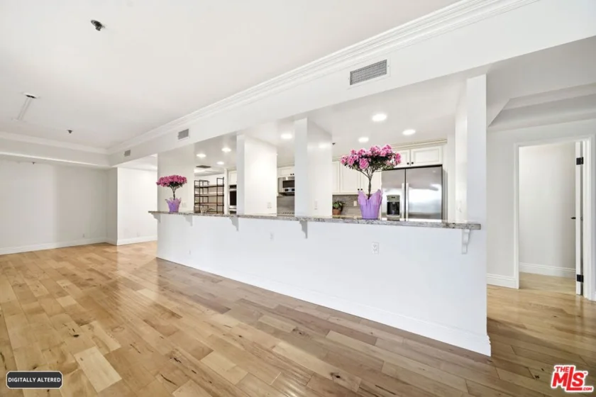 10660 Wilshire Boulevard #805 photo 19