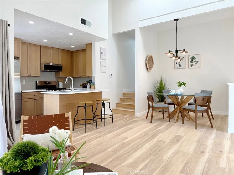 2720 W Segerstrom #D photo 3