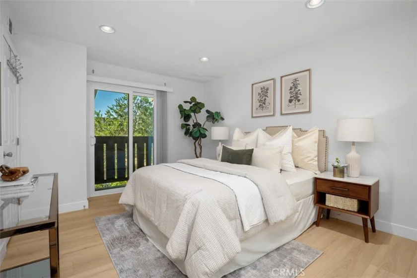 58 Clearbrook photo 16