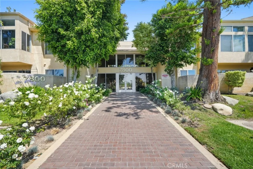 7800 Topanga Canyon Boulevard #313 photo 20