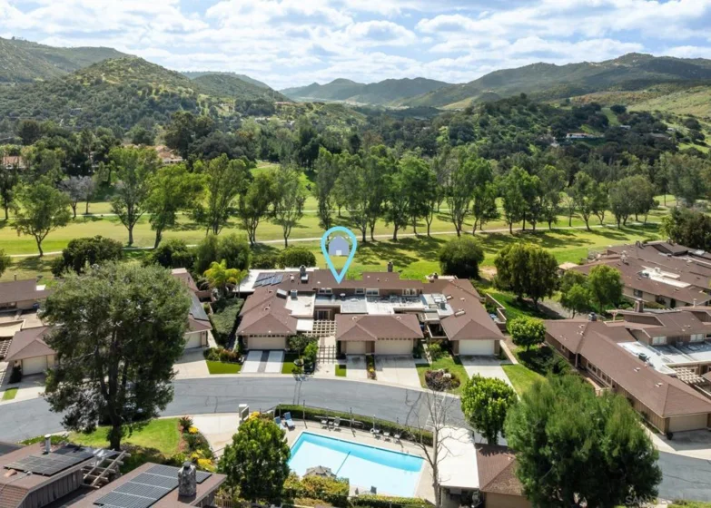 8647 Circle R Valley photo 35