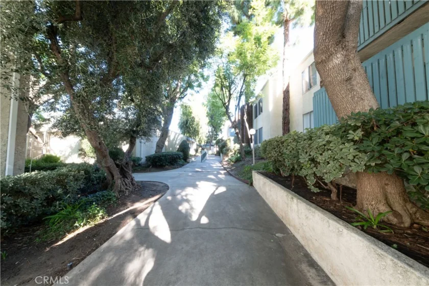 5700 Etiwanda Avenue #149 photo 28