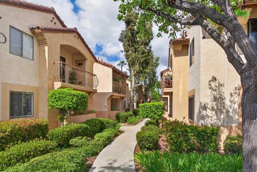 12191 E Cuyamaca College Drive #611 photo 28