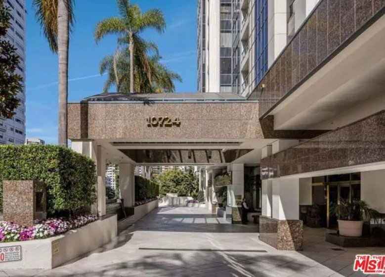10724 Wilshire Boulevard #803 photo 18