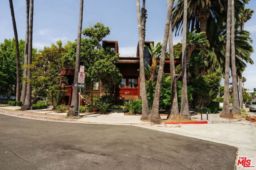 2600 Abbot Kinney Boulevard #6 photo 11